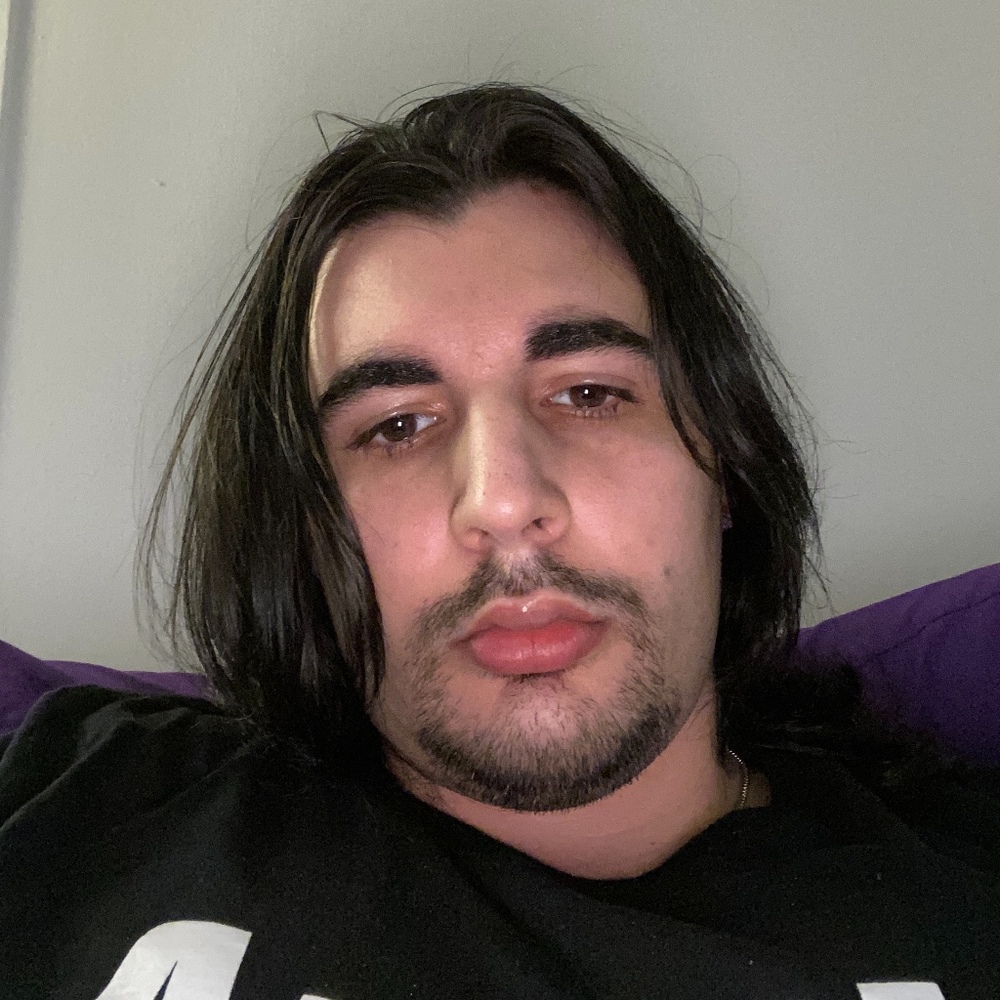 Meet your Posher, Nicholas